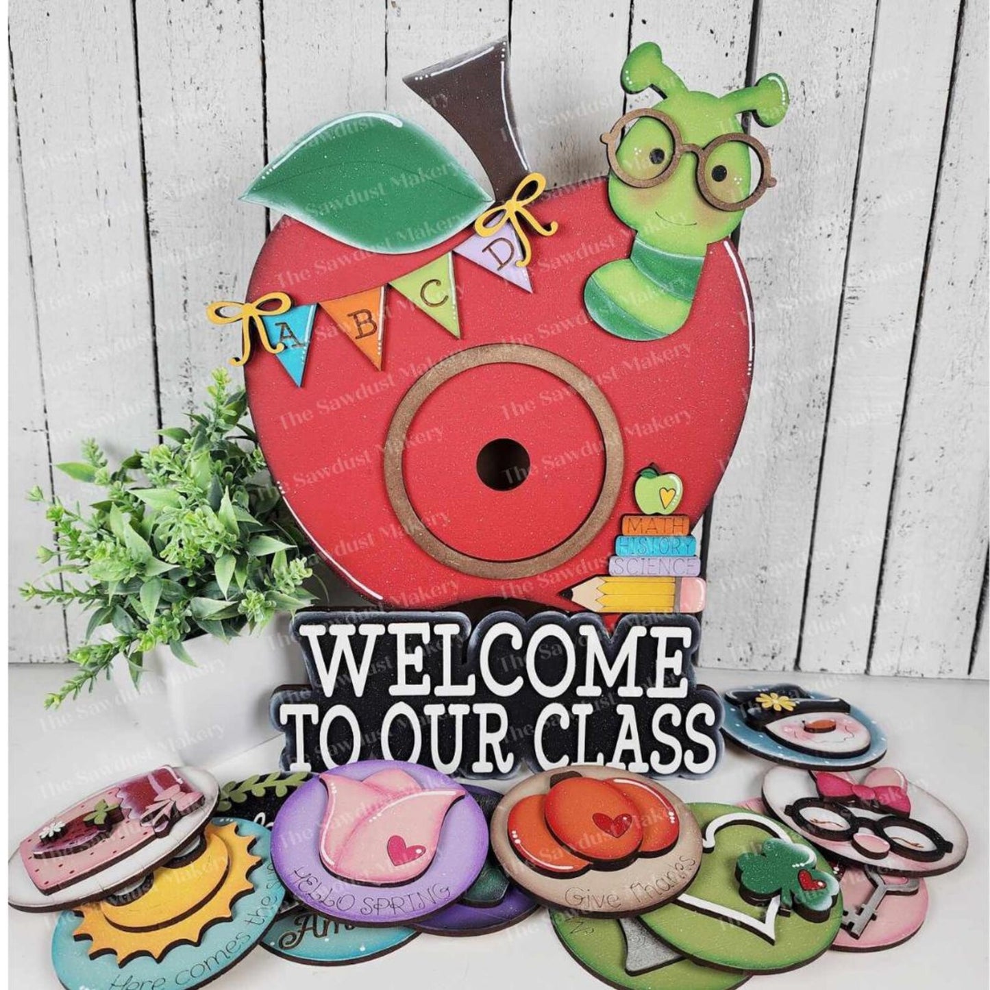 Welcome to Our Class Interchangeable Apple Frame (Frame Only)- Paint Party Kit