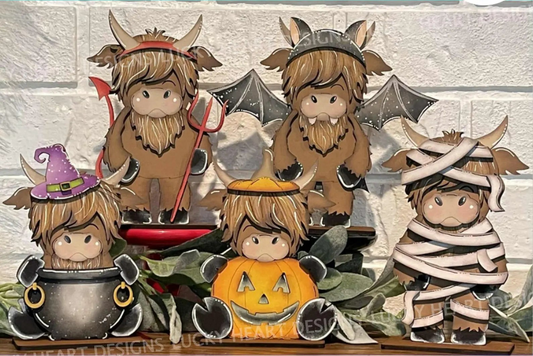Highland Cow Cute Halloween Set