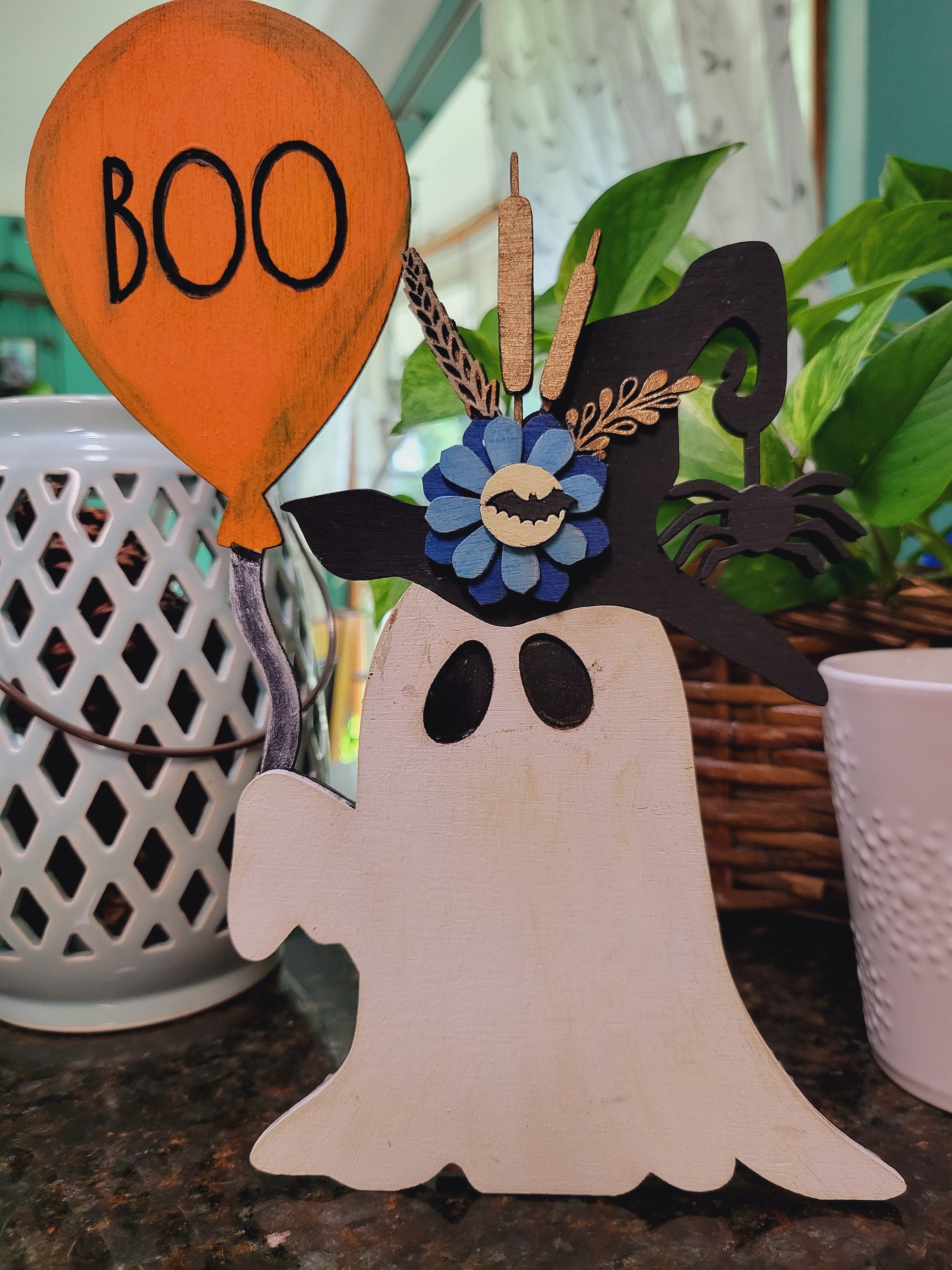 Boo Balloon Ghost Shelf Sitter